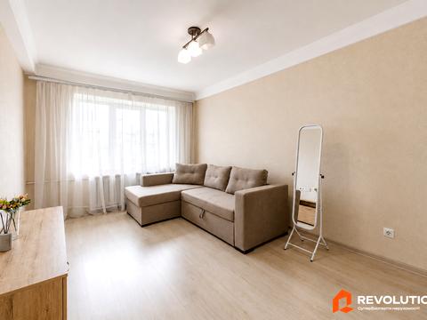 квартира за адресою Зодчих вул., 40