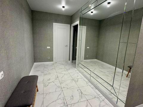 квартира за адресою Співдружності вул., 5