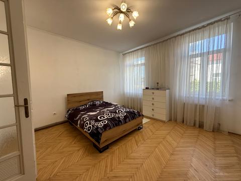 квартира по адресу Квитки-Основьяненко ул., 14