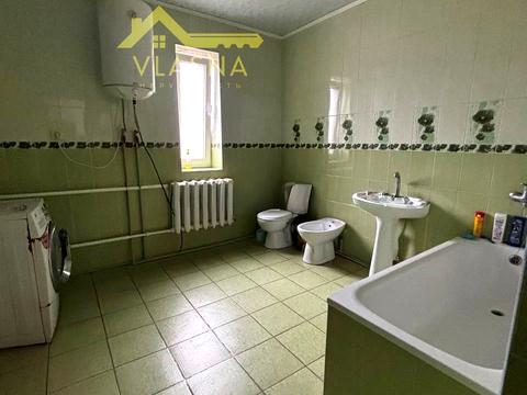 будинок за адресою Шкільна