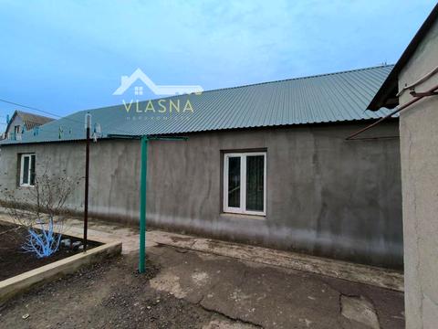 будинок за адресою Шкільна