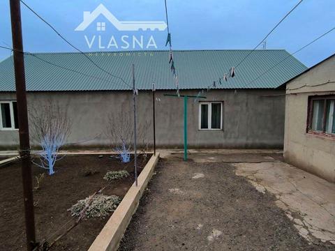 будинок за адресою Шкільна