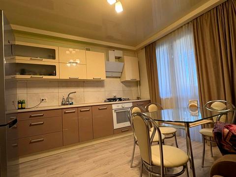 квартира за адресою Домобудівельна вул., 9