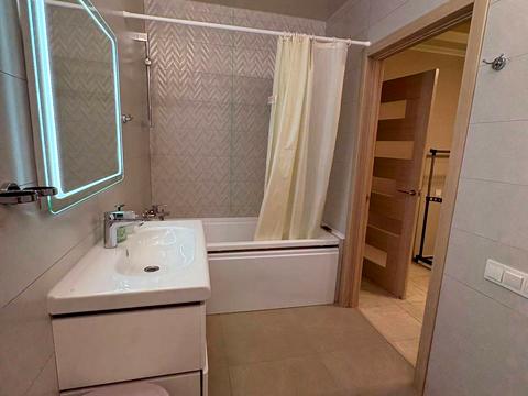 квартира за адресою Домобудівельна вул., 9