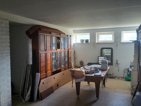 комерційна за адресою Заставська, 8