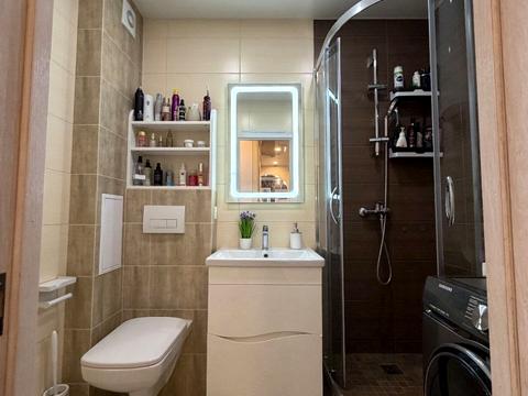 квартира за адресою Калинова вул., 70
