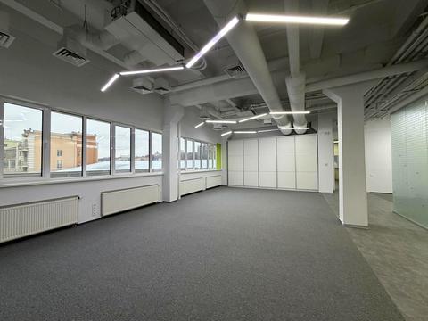 комерційна за адресою Сім'ї Прахових вул. (Гайдара), 52