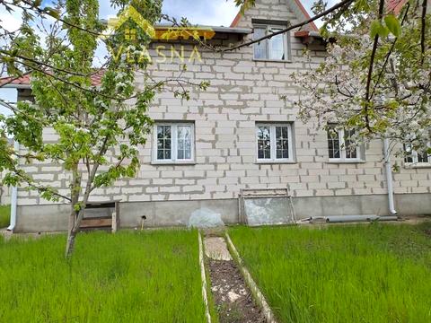 дом по адресу Шкільна ул., 1