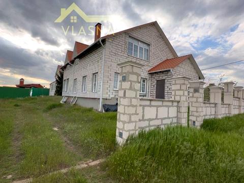 дом по адресу Шкільна ул., 1