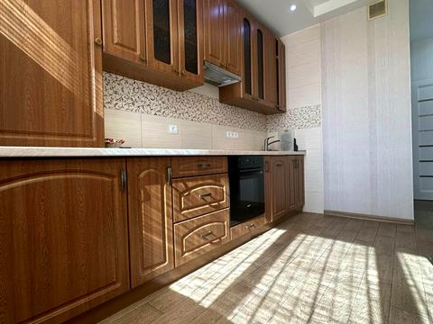 квартира за адресою Сім'ї Кульженків вул. (Петра Дегтяренка), 35