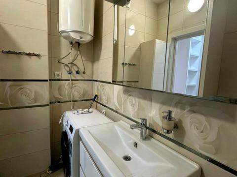 квартира за адресою Сім'ї Кульженків вул. (Петра Дегтяренка), 35
