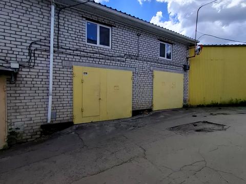 комерційна за адресою Олександра Чабана вул. (Білогорська), 92В