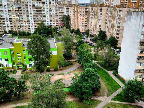 квартира по адресу Ларисы Руденко ул., 13