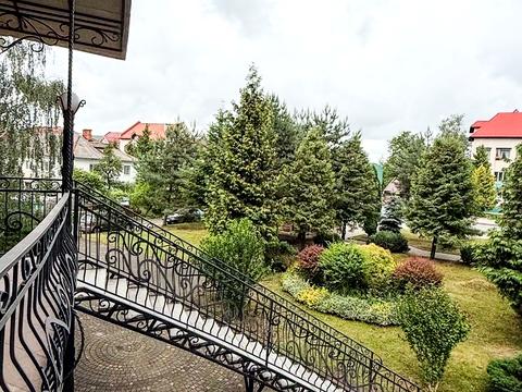 комерційна за адресою Шевченка вул., 52А