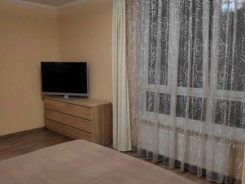 квартира за адресою Академіка Глушкова просп., 9-Г