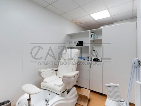 комерційна за адресою Петра Григоренка просп., 28