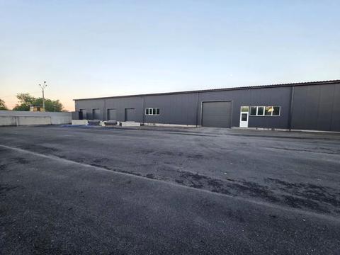 комерційна за адресою Стартова вул., 3