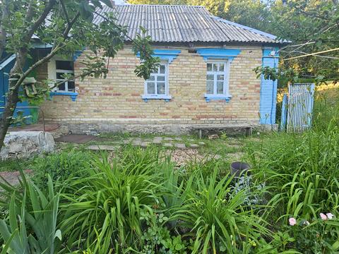 будинок за адресою с. Лубське, Лубська, 1