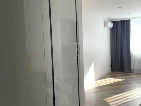 квартира по адресу Олены Пчилки ул., 8