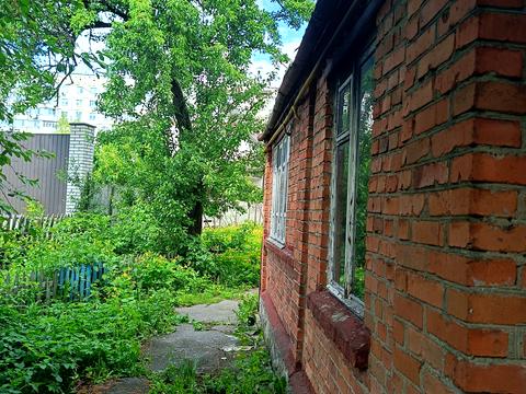 будинок за адресою Карпенка-Карого пров. (2-й Мануїльського)