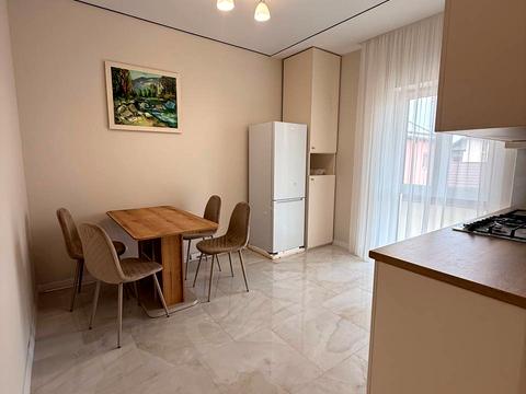 квартира за адресою Михайла Грушевського вул., 36