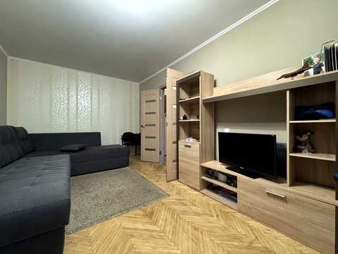 квартира за адресою Миколи Василенка вул., 4