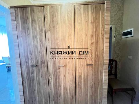 квартира по адресу Софии Русовой ул., 7