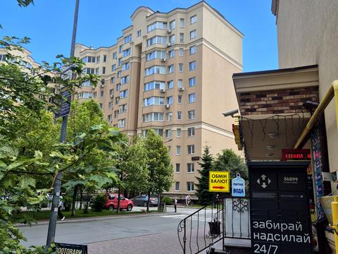 квартира по адресу Боголюбова ул., 22