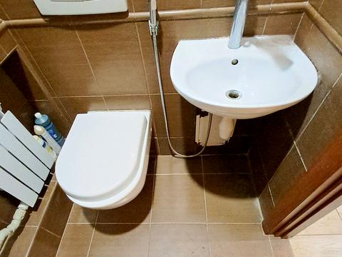 комерційна за адресою Прорізна вул., 5