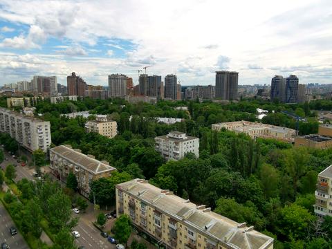 квартира по адресу Леси Украинки бульв., 7-А