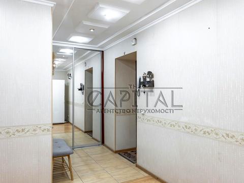 квартира по адресу Драгоманова ул., 23-Б