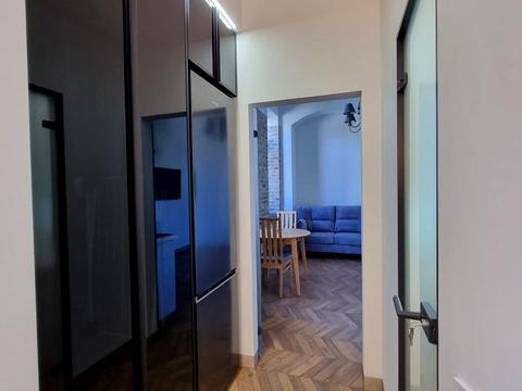 квартира за адресою Рейтарська вул., 25