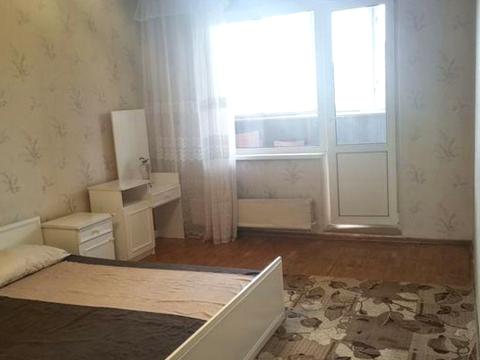 квартира за адресою Академіка Заболотного вул., 72