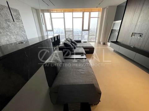 квартира по адресу Авиаконструктора Антонова ул., 4