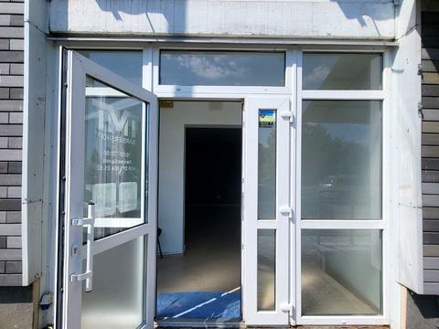 коммерческая по адресу Ревуцкого ул., 54