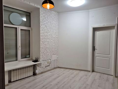 коммерческая по адресу Олеся Гончара ул., 24-А