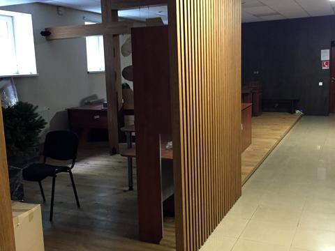комерційна за адресою Михайла Котельникова вул., 45В