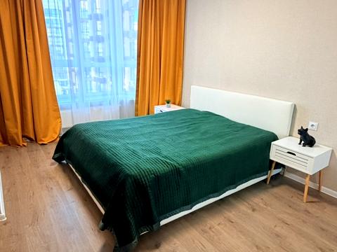 квартира по адресу Молодіжна ул., 4