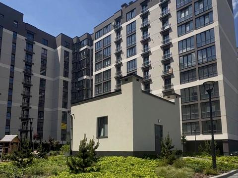 квартира за адресою Олександра Довженка вул., (Будинок 13)