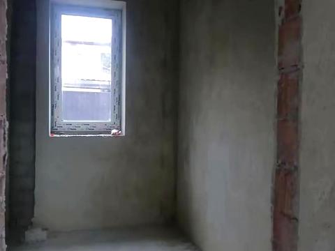 1868690478236315