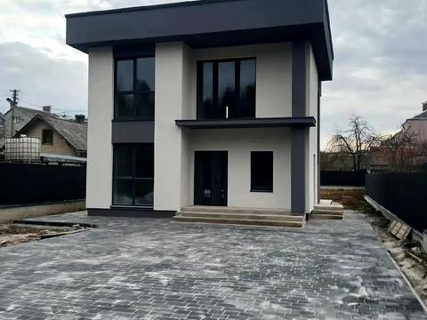 будинок за адресою Степана Бандери вул., 16
