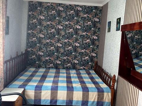 кімната за адресою Авіаконструктора Антонова вул., 10