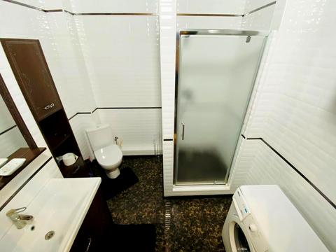 квартира по адресу Драгоманова ул., 2-Б