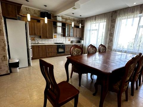 квартира за адресою Паркова вул., 48