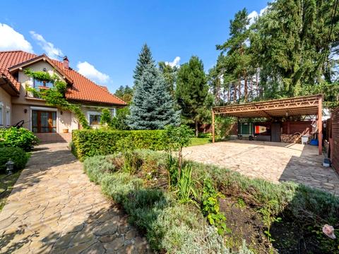 будинок за адресою Лінія 3