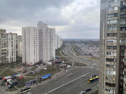 квартира по адресу Червоной Калины просп. (Владимира Маяковского), 70