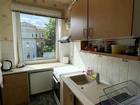 квартира за адресою Леонтовича вул., 5