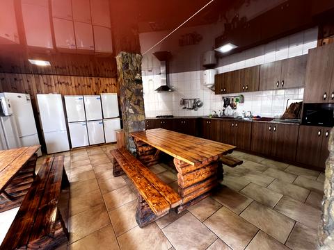 комерційна за адресою Центральна вул., 1