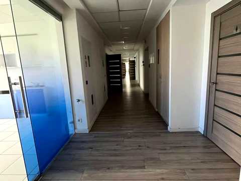 комерційна за адресою Нижній Вал вул., 25