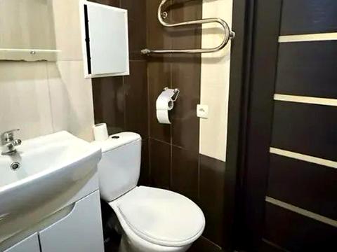квартира за адресою Ірпінська вул. (Абхазька), 4